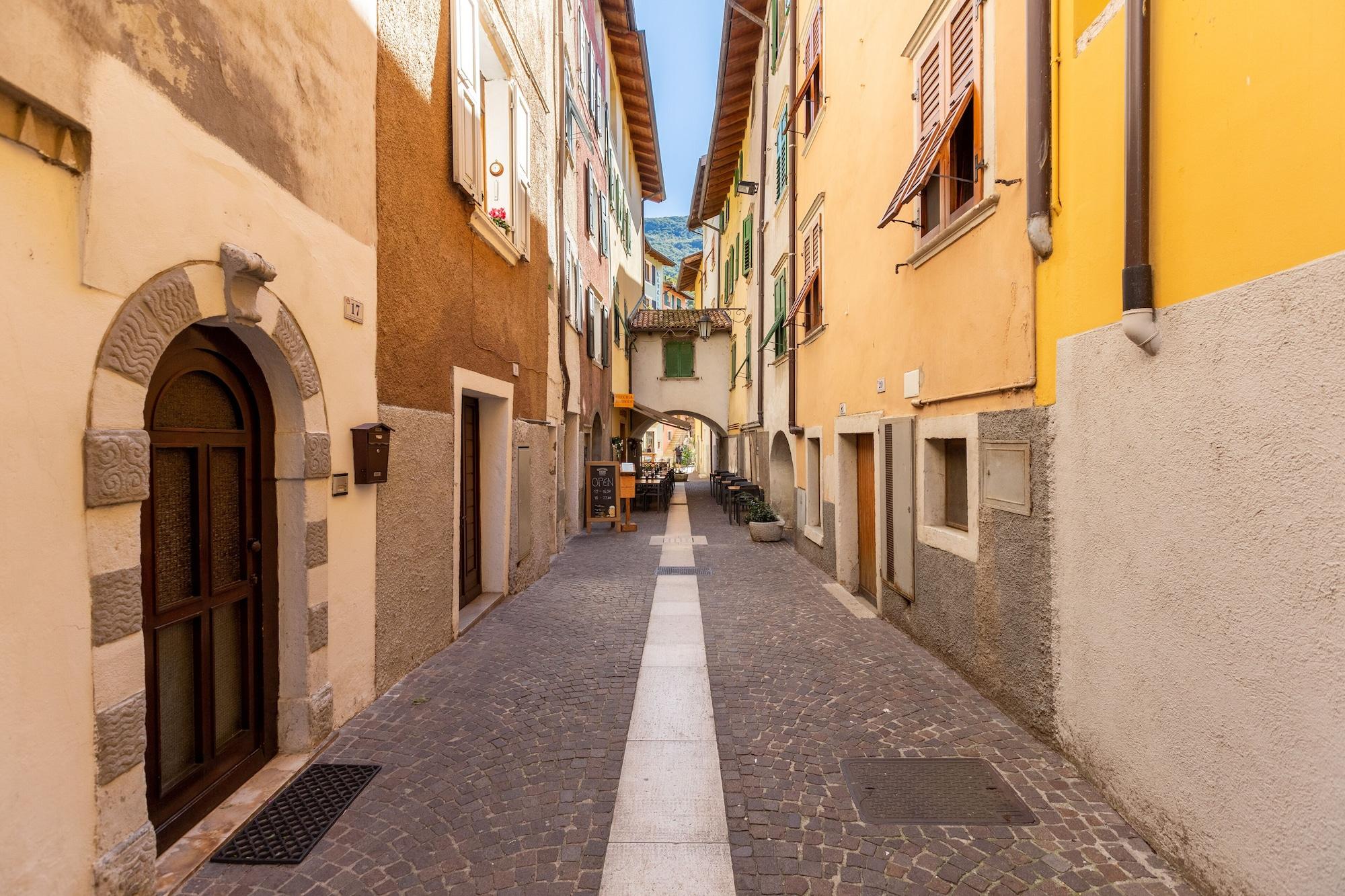 Hotel Lago Di Garda Nago Eksteriør billede